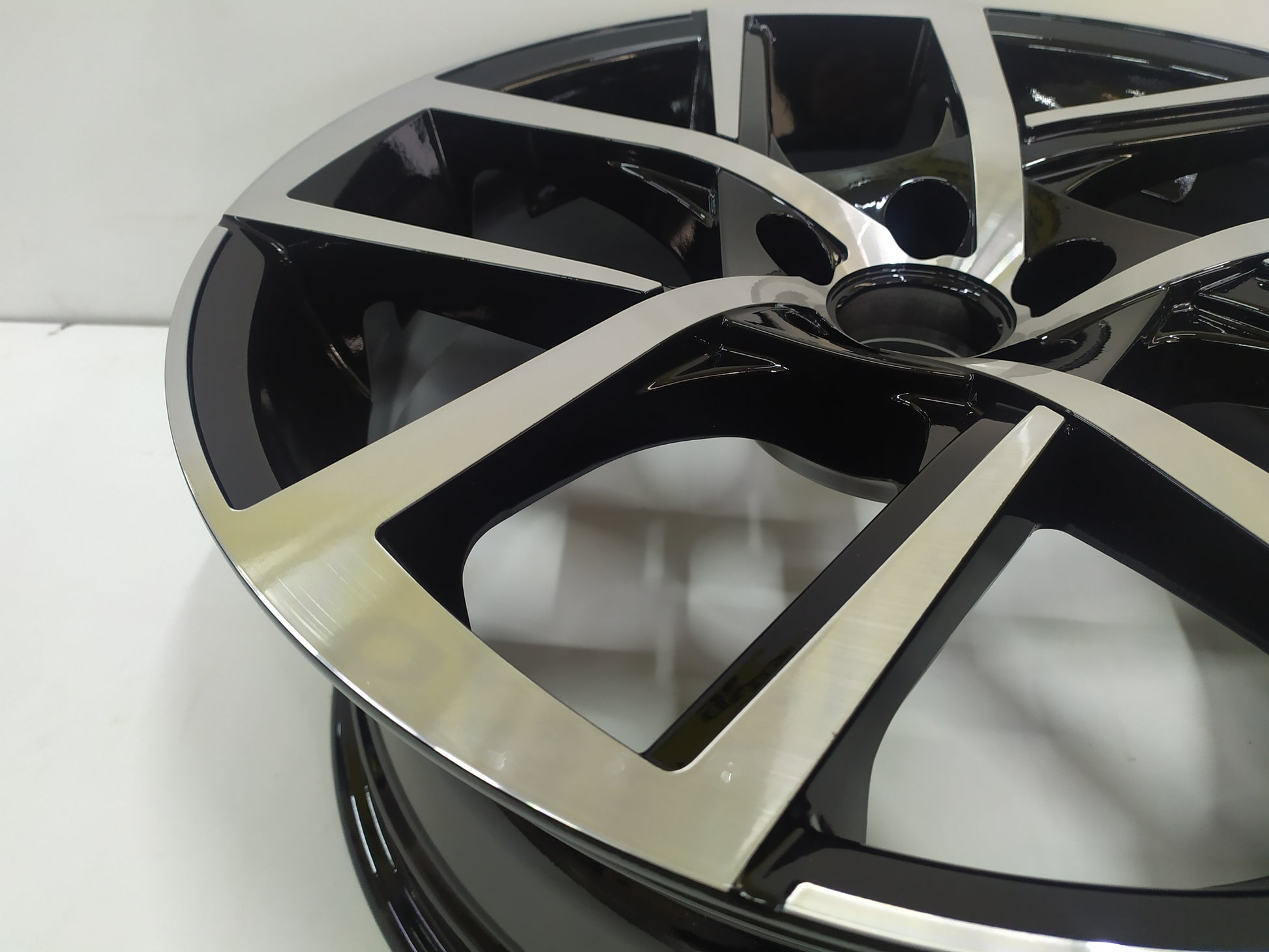 KIT4 Cerchi In Lega 18 Pollici Per SEAT Arona Ibiza Toledo - MONDORUOTESRLS