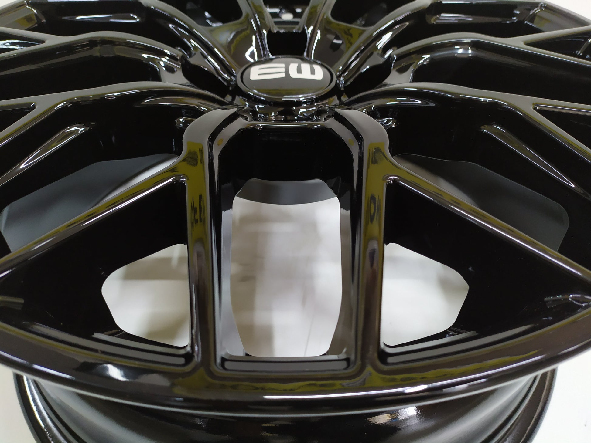 KIT4 Cerchi in Lega VIPERX EW22 da 17 Pollici per FIAT NUOVA 600 - MONDORUOTESRLS