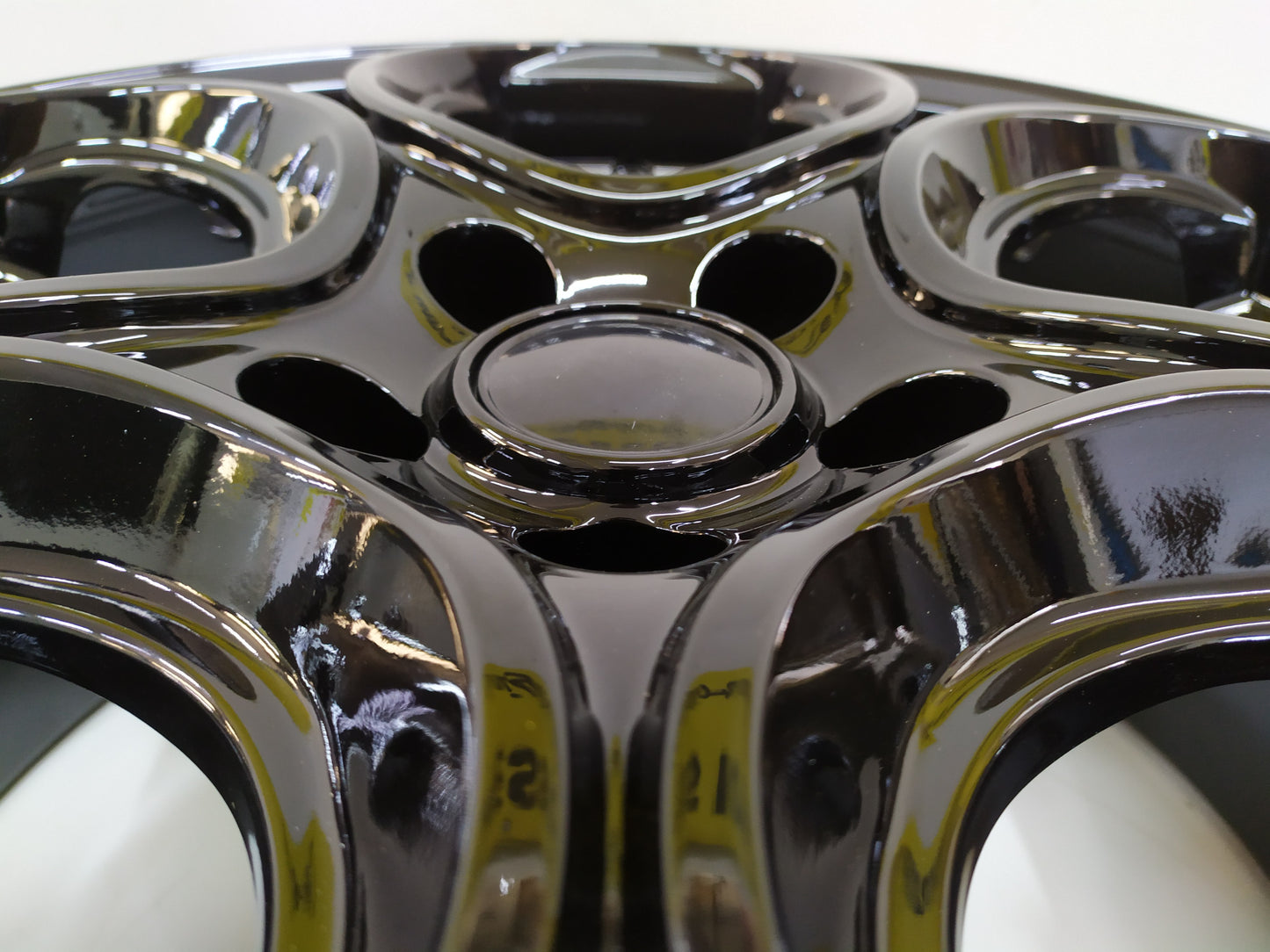 KIT 4 Cerchi in Lega EW24 da 18 Pollici per ALFA ROMEO GIULIA STELVIO TONALE - MONDORUOTESRLS