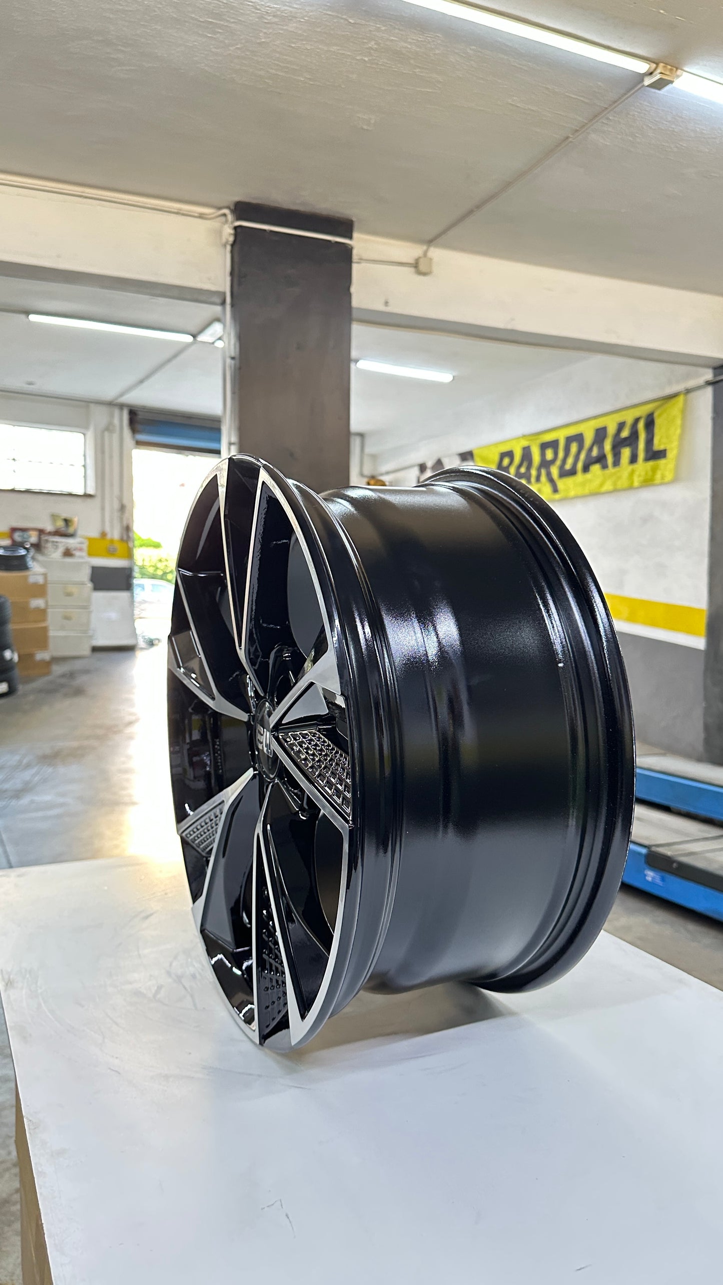 KIT4 Cerchi in Lega EW LUSTER Nuovi da 18 Pollici per CUPRA LEON (NO BREMBO) - ATEC - MONDORUOTESRLS