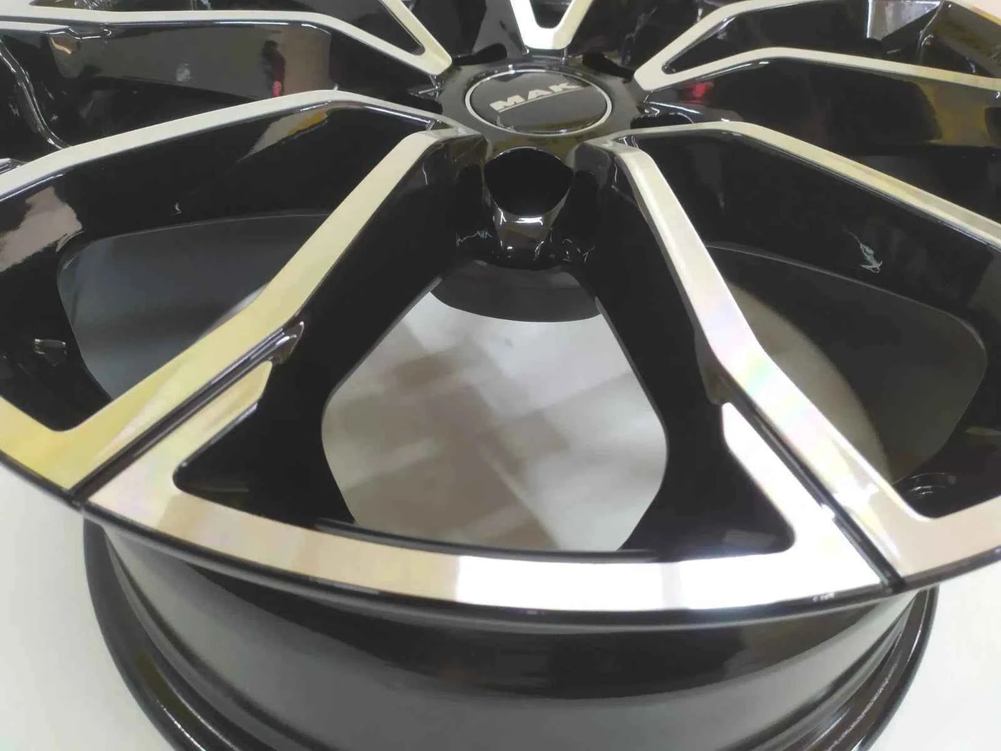 N4 Cerchi In Lega MAK 17 Pollici Per CUPRA Ateca Leon Formentor