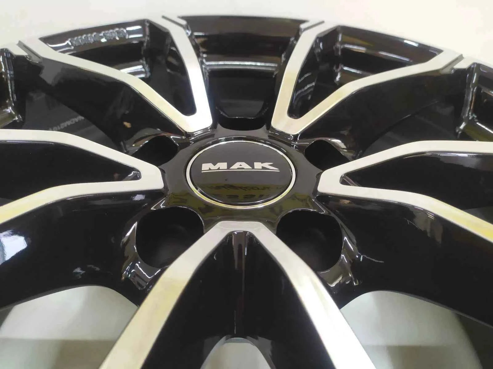 N4 Cerchi In Lega MAK 17 Pollici Per CUPRA Ateca Leon Formentor